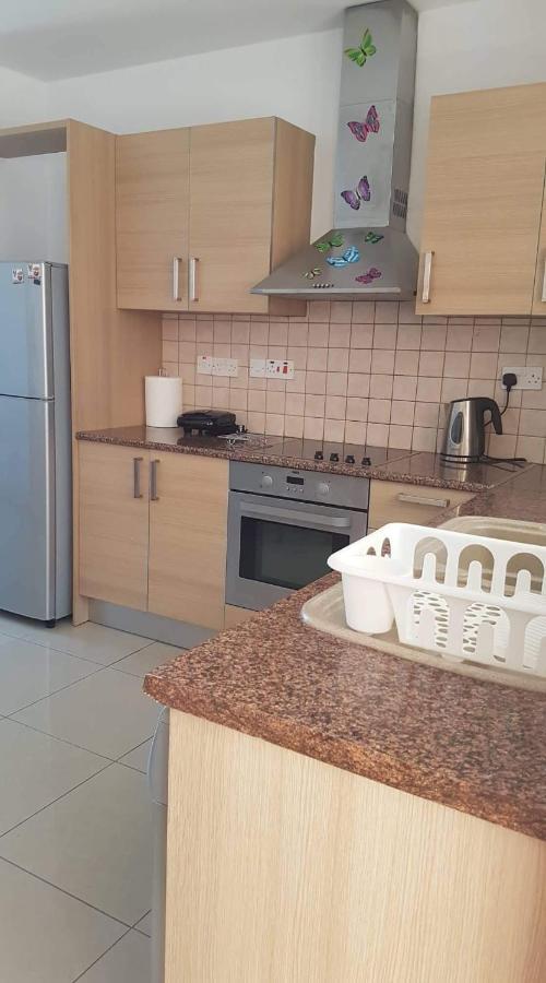 Andris Apartment Paralímni Kültér fotó